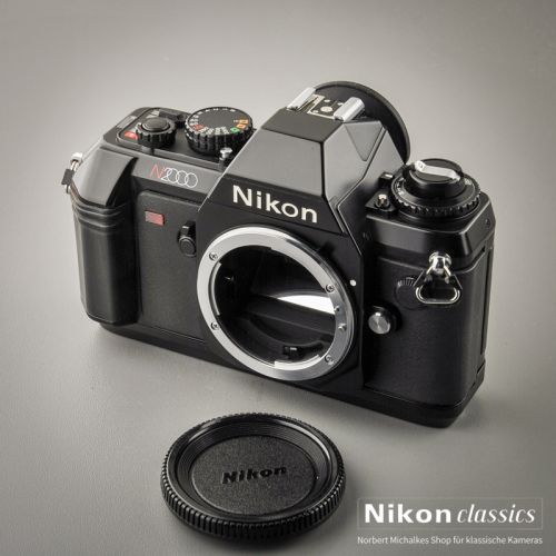 Nikon N2000 (F301) (Zustand A/A-)