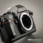 Preview: Nikon F301 mit MB-3 (Zustand A/A-)