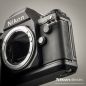 Preview: Nikon F301 mit MB-3 (Zustand A/A-)