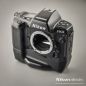 Preview: Nikon F90x mit MB-10 (Zustand A/A-)