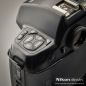 Preview: Nikon F90x mit MB-10 (Zustand A/A-)