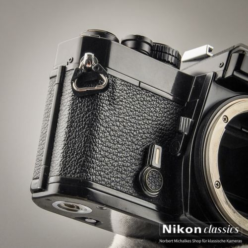 Nikon FE black (Condition A/A-)