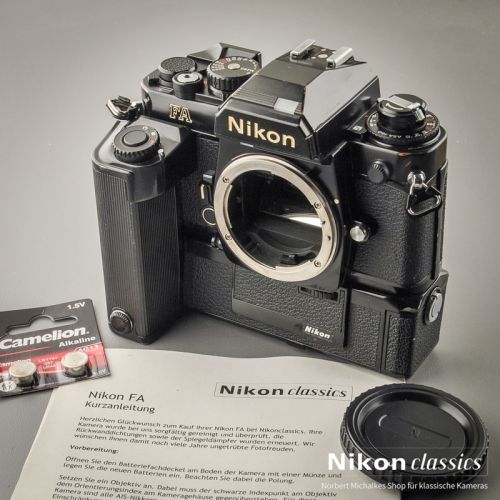 Nikon FA schwarz mit MD-15 (Zustand AB)
