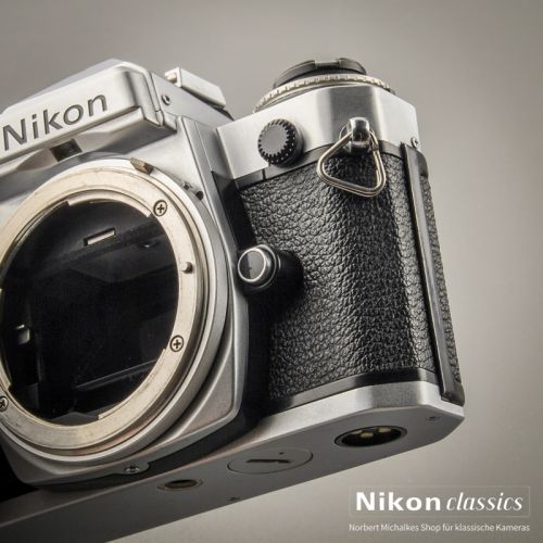 Nikon FE (Condition A/A-)