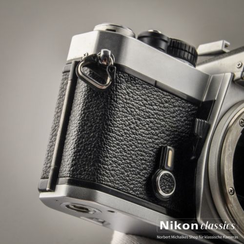 Nikon FE (Condition A/A-)