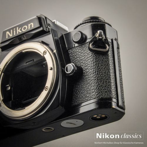 Nikon FE-2 schwarz (Zustand A-)