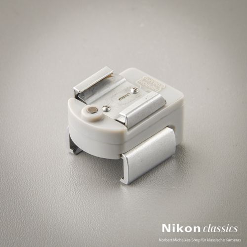 Nikon F "Nippon Kogaku" Blitzadapter