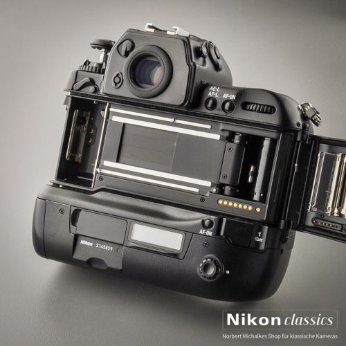 Nikon F5