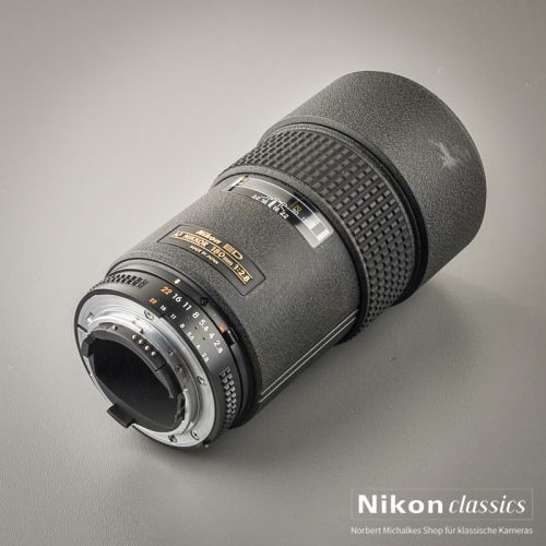 Nikon AF Nikkor 180/2,8 ED-IF (Zustand A/A-)
