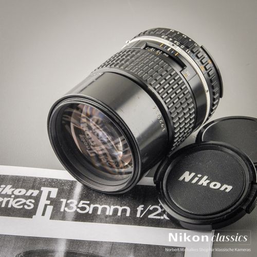 Nikon 135/2,8 AIS Series E (Condition A-)