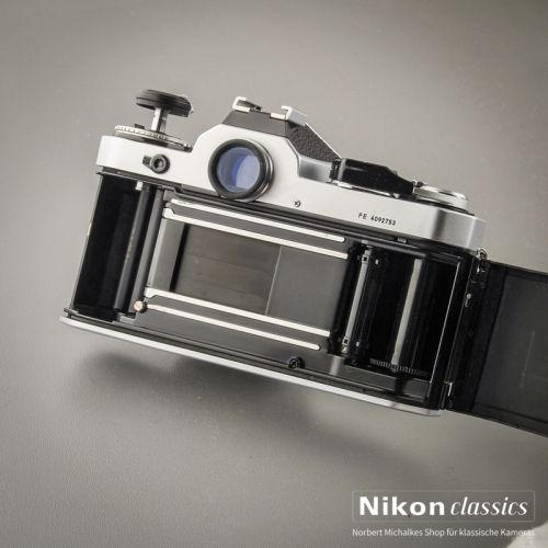 Nikon FE (Zustand A)