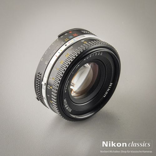 Nikon Nikkor 50/1,8 AIS "Pancake" (Zustand A)