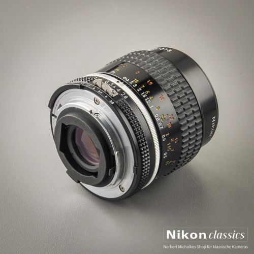 Nikon Micro-Nikkor 55/2,8 AIS (Condition A/A-)