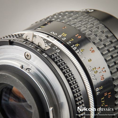 Nikon Micro-Nikkor 55/2,8 AIS (Condition A/A-)