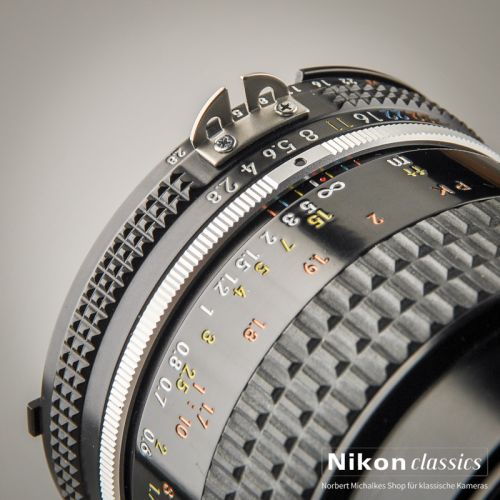 Nikon Micro-Nikkor 55/2,8 AIS (Condition A/A-)
