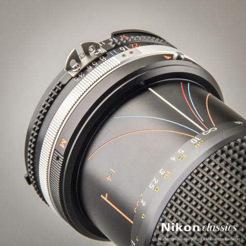Nikon Zoom-Nikkor 35-105/3,5-4,5 AIS Macro (Zustand A/A-)