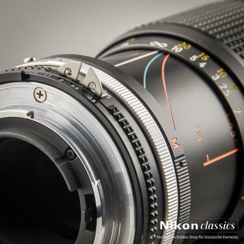 Nikon Zoom-Nikkor 35-105/3,5-4,5 AIS Macro (Zustand A/A-)