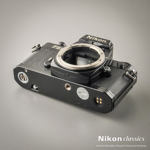 Nikon FE-2 schwarz (Zustand A-)