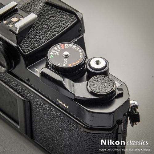 Nikon FE-2 schwarz (Zustand A-)