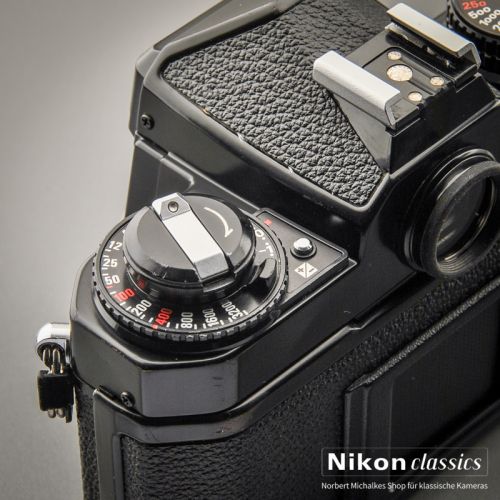 Nikon FE-2 schwarz (Zustand A-)