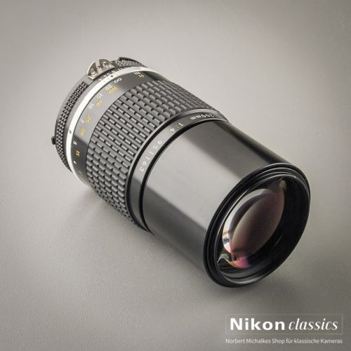 Nikon Nikkor 200/4 AIS (Condition A)