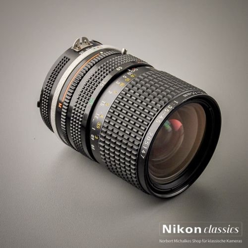 Nikon Zoom-Nikkor 28-85/3,5-4,5 AIS Macro (Zustand A-)