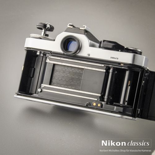 Nikon FE-2 (Condition A-)