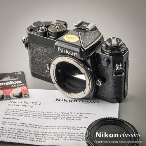 Nikon FE schwarz (Zustand A-/AB)