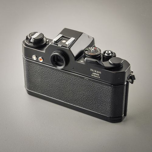 Nikkormat EL-W (Zustand A-)