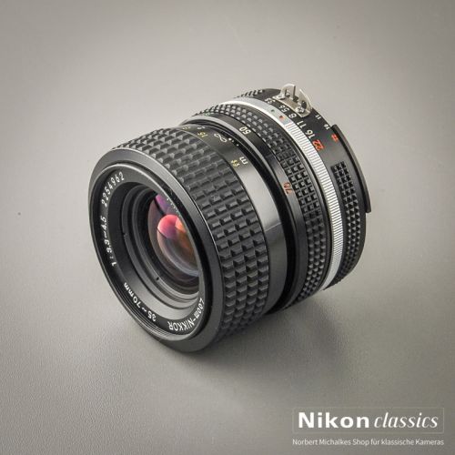 Nikon Zoom-Nikkor 35-70/3,3-4,5 AIS (Condition A)