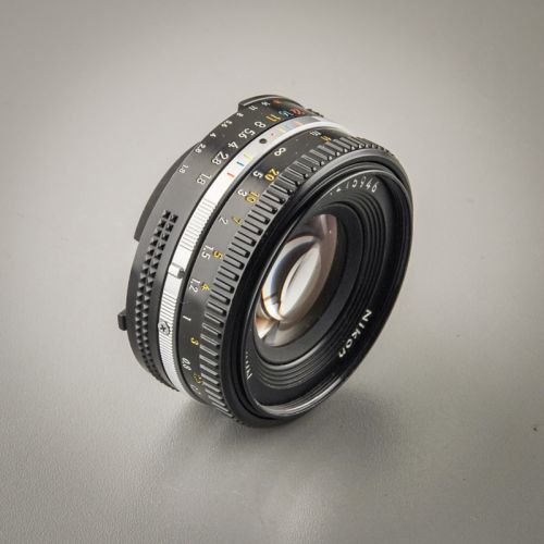 Nikon Nikkor 50/1,8 AIS "Pancake" (Zustand A)