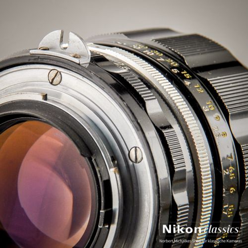 Nikon Nikkor-P Auto 105/2,5 nonAI "Berg-und Tal" (Zustand AB)