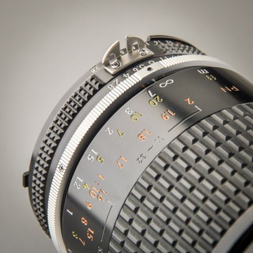 Nikon Micro-Nikkor 105/2,8 AIS (Zustand A)