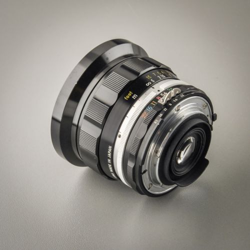 Nikon Nikkor-UD Auto 20/3,5 AI (Zustand A/A-)