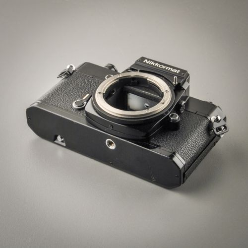 Nikkormat EL schwarz (Zustand A-)