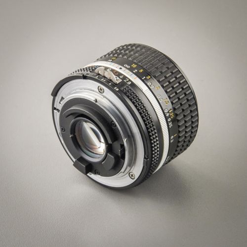 Nikon Nikkor 28/2,8 AIS (Zustand A/A-)