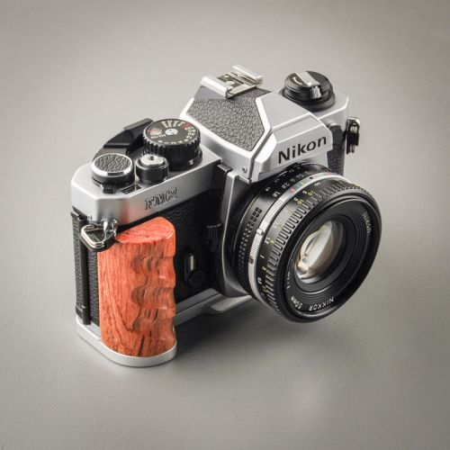 Nikon FM/FE-Series Handgrip with Arca Swiss Plate (new item)