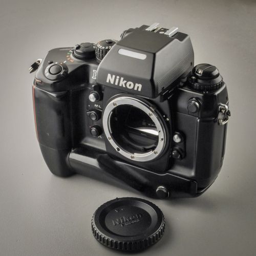 Nikon F4s (Condition A-)