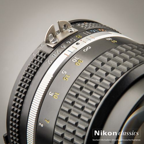 Nikon Nikkor 85/2,0 AIS (Condition A/A-)