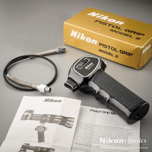 Nikon Pistolengriff Modell 2 mit Auslösekabel (OVP)