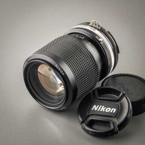 Nikon Zoom-Nikkor 35-105/3,5-4,5 AIS Macro (Zustand A-)