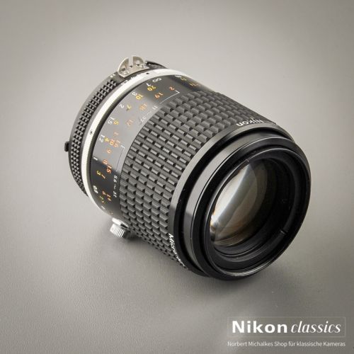 Nikon Micro-Nikkor 105/2,8 AIS (Condition A-/B)