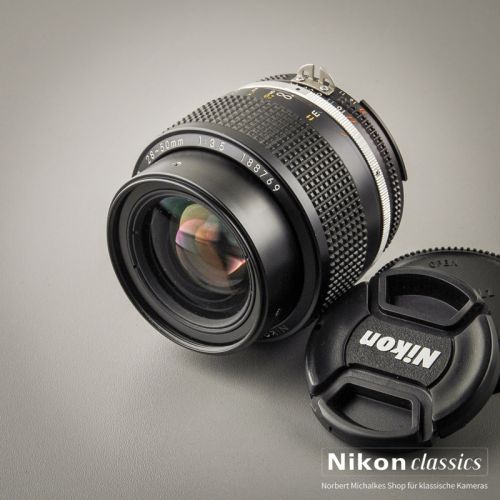 Nikon Zoom-Nikkor 28-50/3,5 AIS (Zustand A/A-)