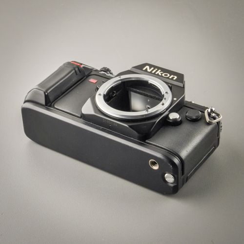 Nikon F301 (Zustand A/A-)