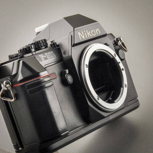 Nikon F301 (Zustand A/A-)
