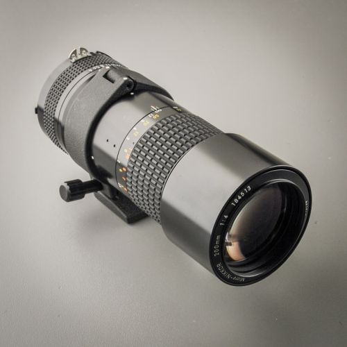 Nikon Micro-Nikkor 200/4 AI