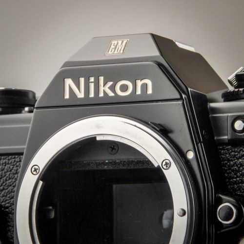 Nikon EM (Zustand A/A-)