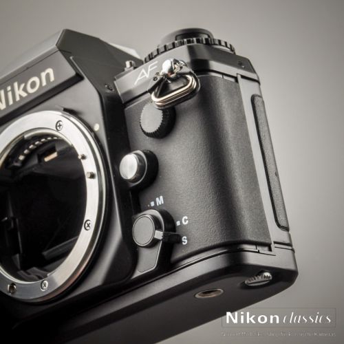 Nikon F501 (Zustand A)