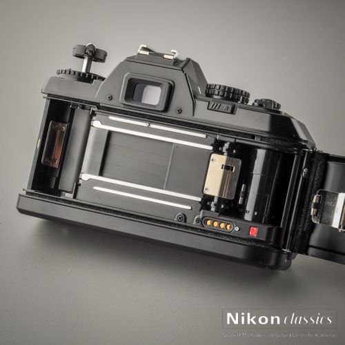 Nikon F501 (Zustand A)