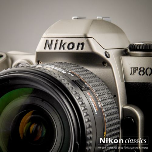 Nikon F80 mit AF-D-Nikkor 28-105 Special Set (Zustand A-) OVP